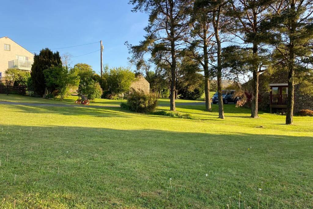 Lake District Romantic Get Away In 1 Acre Gardens Off M6 Penrith Dış mekan fotoğraf